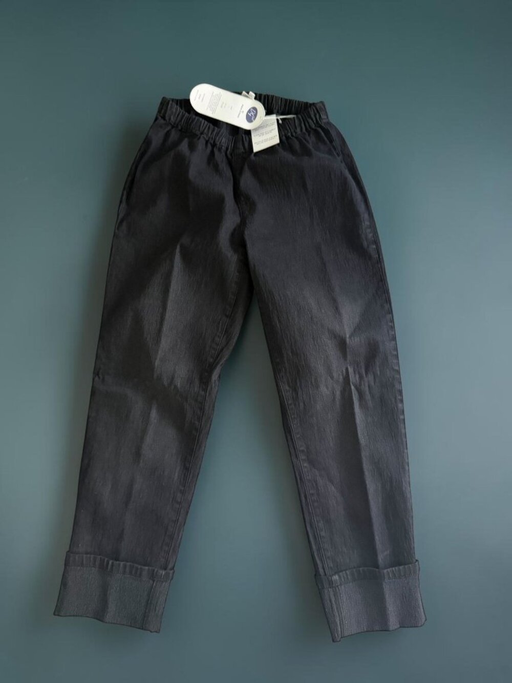 DIANE GILMAN Black Cuffed Ankle Pull On Jeans Size Large NEW NWT